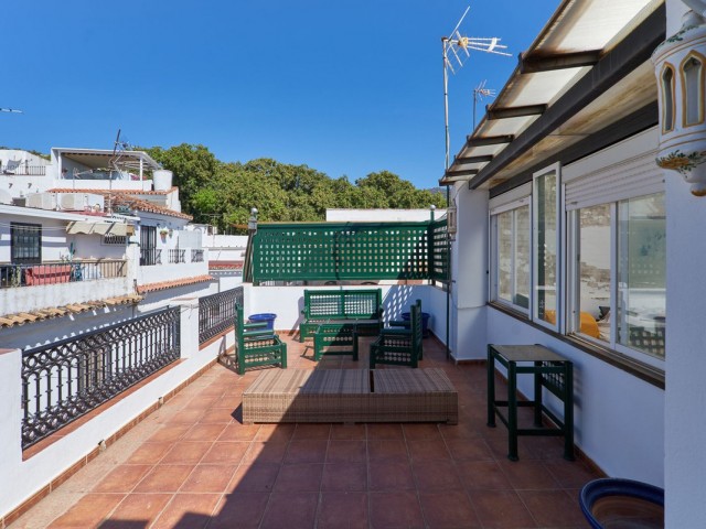 7 Bedrooms Townhouse in Marbella
