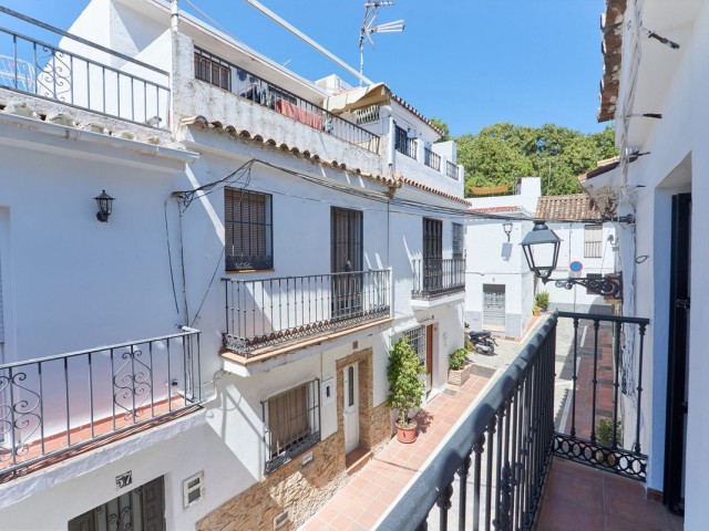 7 Bedrooms Townhouse in Marbella