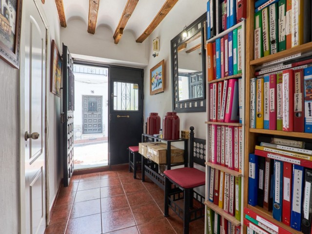 7 Bedrooms Townhouse in Marbella