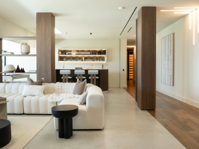 Villa con 4 Dormitorios  en Benahavís