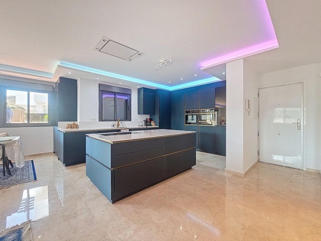 2 Bedrooms Apartment in Manilva