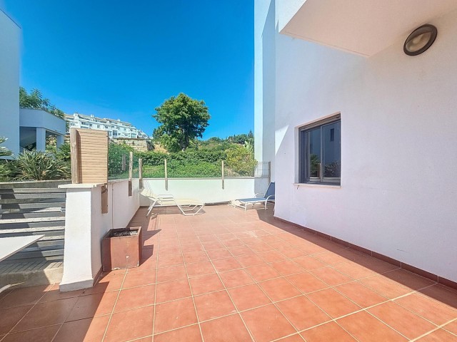 2 Bedrooms Apartment in Manilva