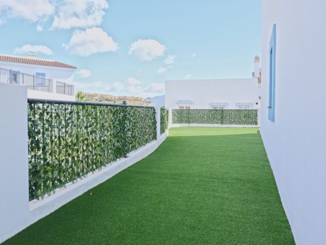 2 Bedrooms Apartment in El Paraiso