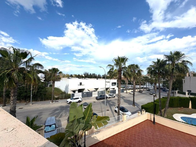 4 Bedrooms Townhouse in Torremolinos