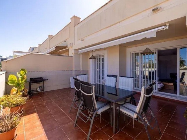 4 Makuuhuoneen Rivitalo Torremolinos