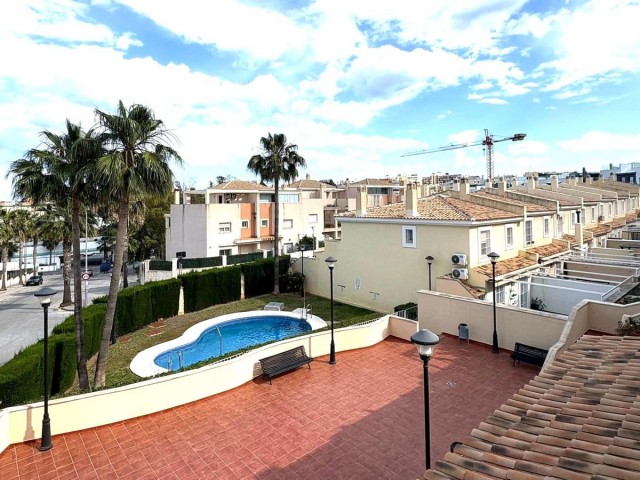 4 Makuuhuoneen Rivitalo Torremolinos