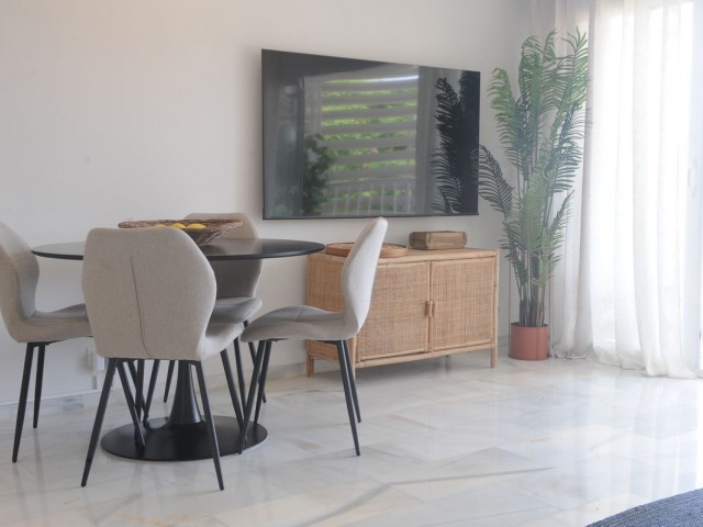 2 Bedrooms Apartment in San Pedro de Alcántara