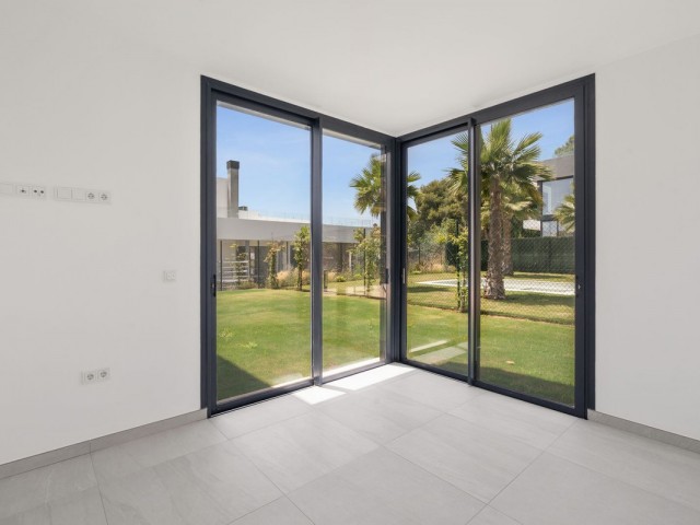 5 Bedrooms Villa in Río Real