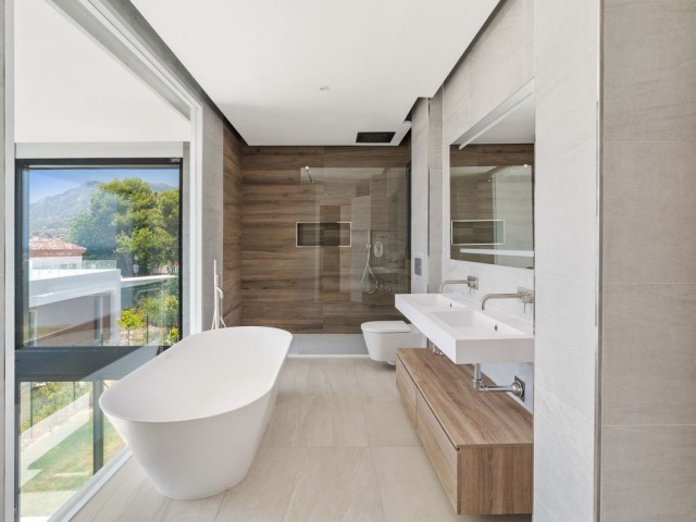 5 Bedrooms Villa in Río Real