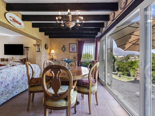 Villa con 3 Dormitorios  en Valle del Sol