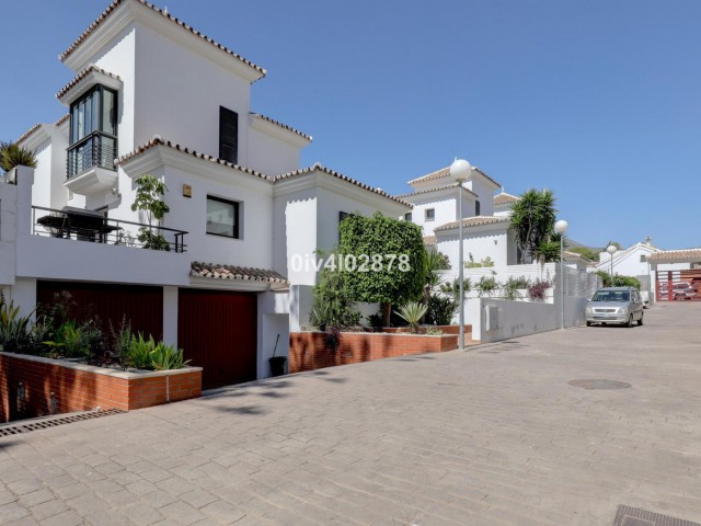 Villa avec 5 Chambres  à Benalmadena Costa