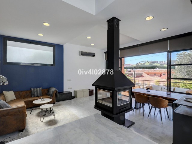 Villa avec 5 Chambres  à Benalmadena Costa