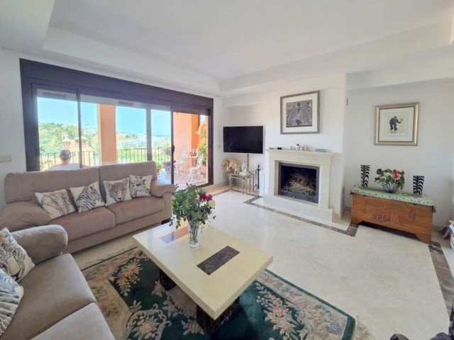 3 Slaapkamer Rijtjeshuis in Estepona