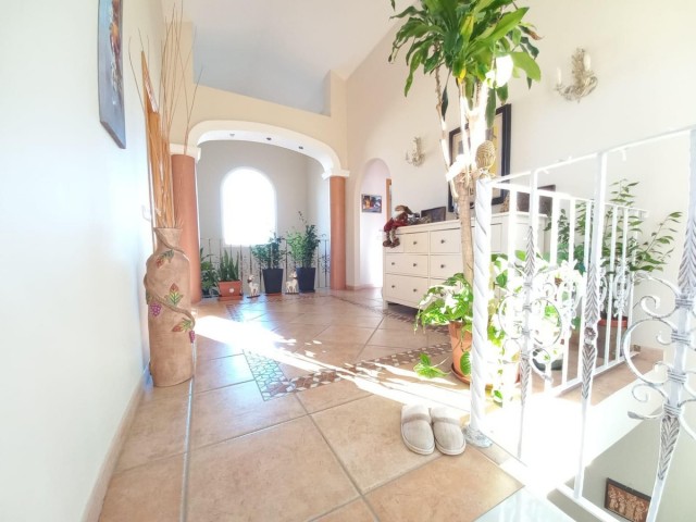 5 Bedrooms Villa in San Pedro de Alcántara