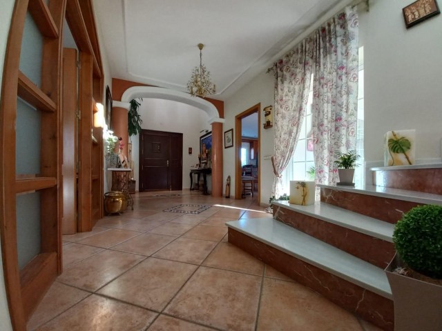 5 Bedrooms Villa in San Pedro de Alcántara