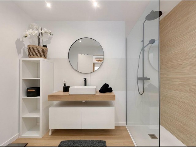 2 Bedrooms Apartment in Benahavís