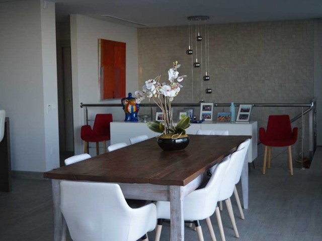 5 Bedrooms Villa in Marbella