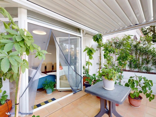 Maison mitoyenne avec 3 Chambres  à Benalmadena Costa