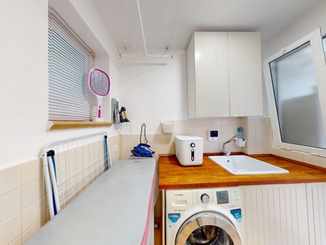 Maison mitoyenne avec 3 Chambres  à Benalmadena Costa