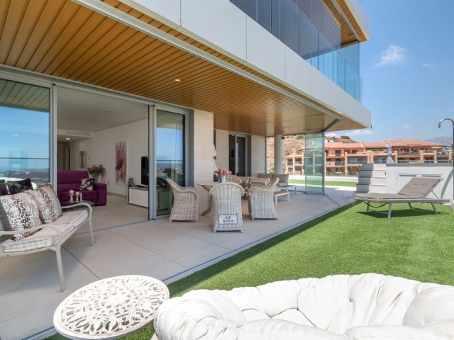 2 Bedrooms Apartment in Calanova Golf