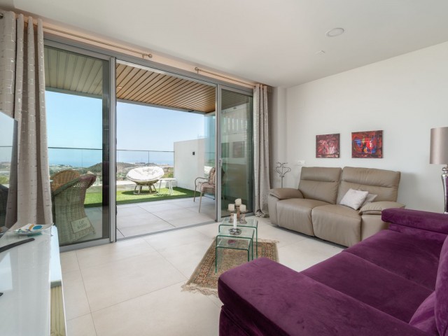 2 Bedrooms Apartment in Calanova Golf