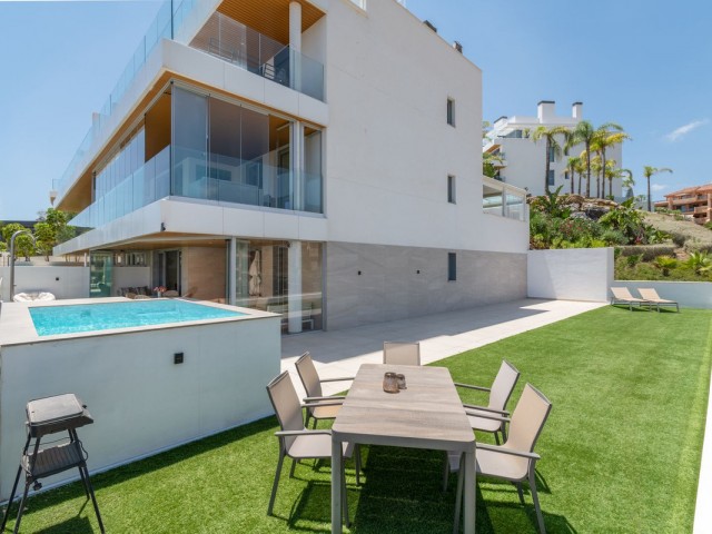 2 Bedrooms Apartment in Calanova Golf