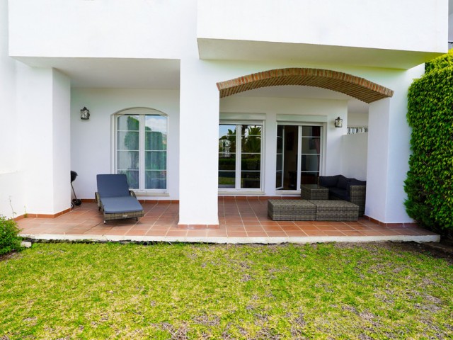 2 Bedrooms Apartment in Benahavís