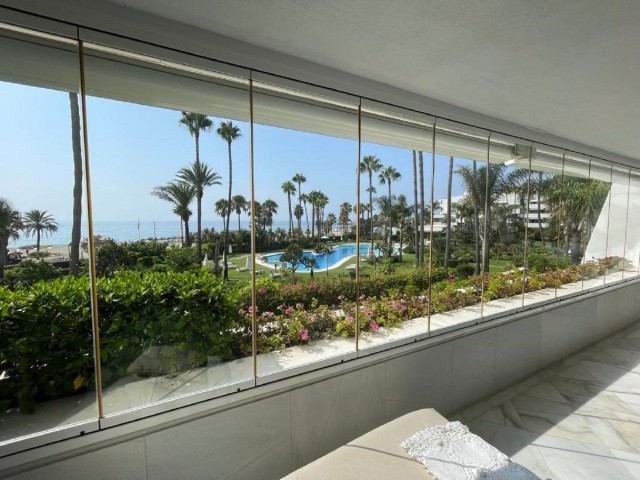 3 Bedrooms Apartment in Puerto Banús
