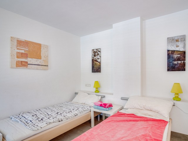 Villa avec 8 Chambres  à Elviria