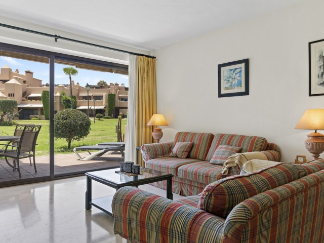 Apartment, Estepona, R5108974