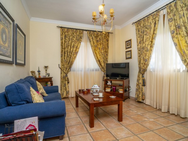 6 Bedrooms Villa in Guadalmina Alta