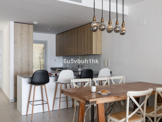 Apartamento con 3 Dormitorios  en La Capellania