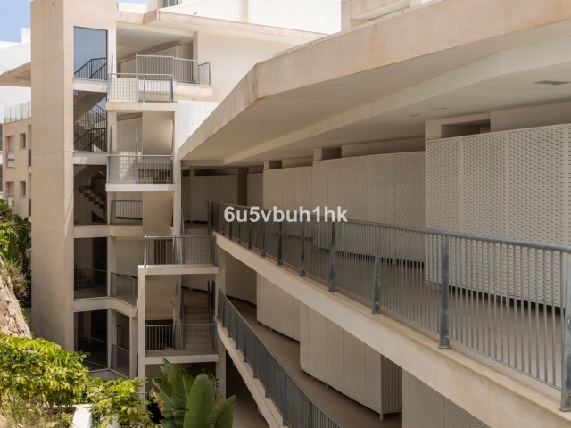 Apartamento con 3 Dormitorios  en La Capellania