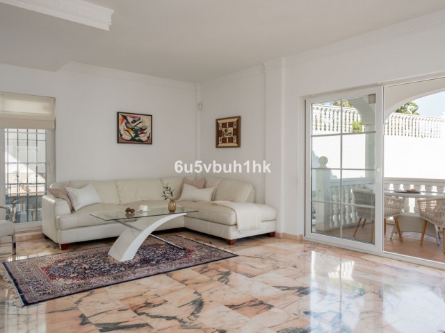 5 Makuuhuoneen Huvila Fuengirola