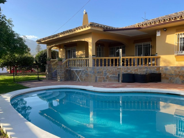 4 Slaapkamer Rijtjeshuis in Mijas