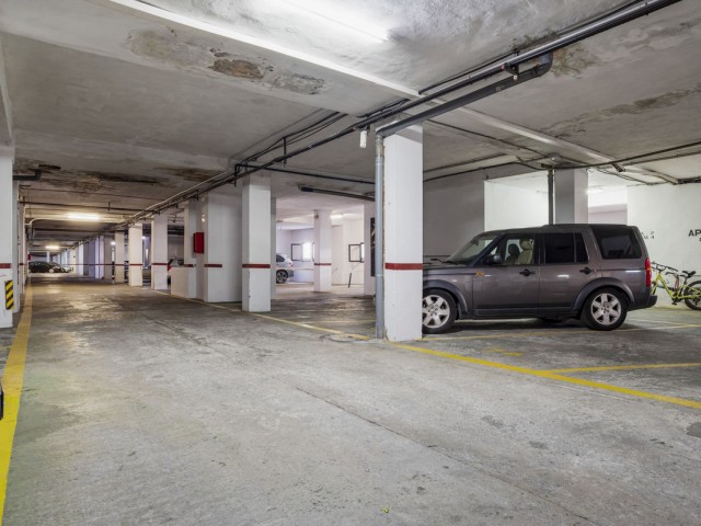 2 Bedrooms Apartment in Puerto Banús