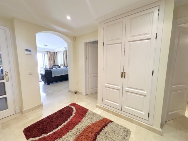 Apartment, Casares, R5109757