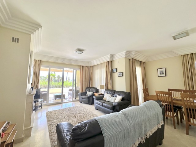 3 Bedrooms Apartment in Casares