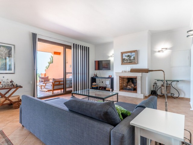 Apartamento con 3 Dormitorios  en La Mairena