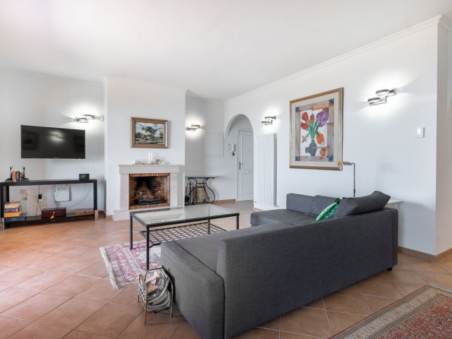 3 Bedrooms Apartment in La Mairena