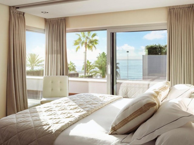 5 Bedrooms Villa in The Golden Mile