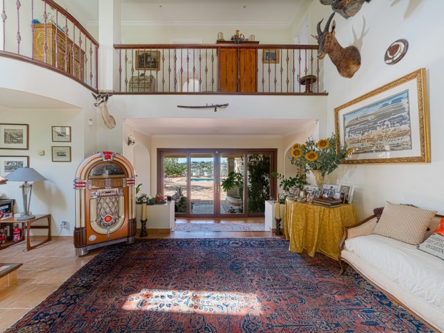 9 Makuuhuoneen Huvila Sotogrande