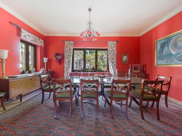 9 Makuuhuoneen Huvila Sotogrande