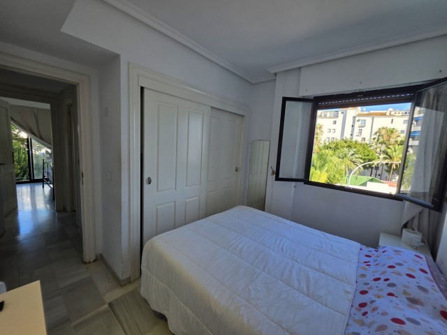 3 Bedrooms Apartment in Puerto Banús
