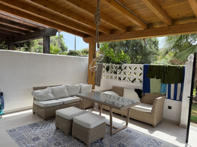2 Slaapkamer Rijtjeshuis in Casares Playa