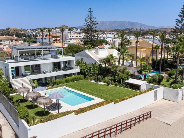 5 Soveroms Villa i La Cala de Mijas