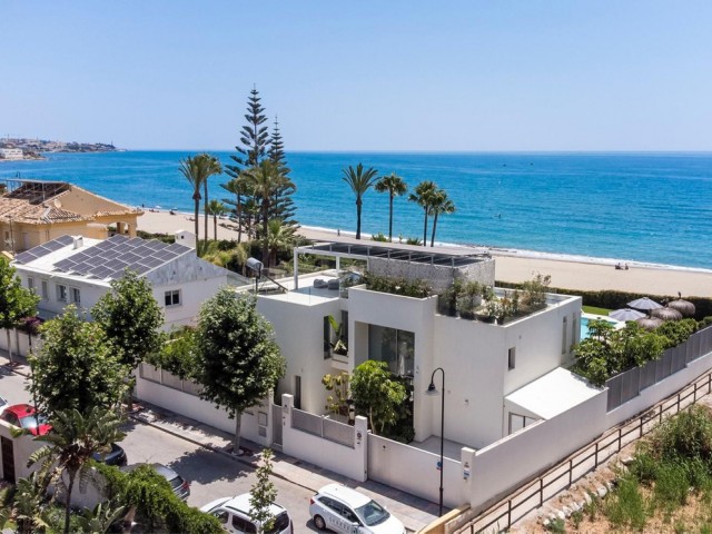 5 Soveroms Villa i La Cala de Mijas
