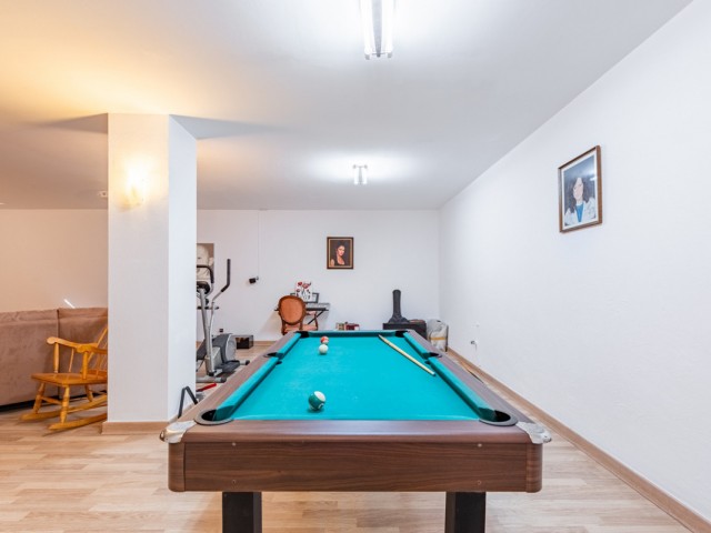 6 Soveroms Villa i Sierrezuela