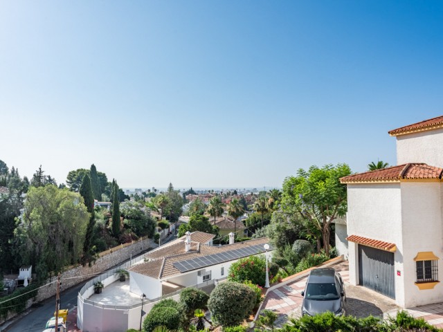 6 Soveroms Villa i Sierrezuela