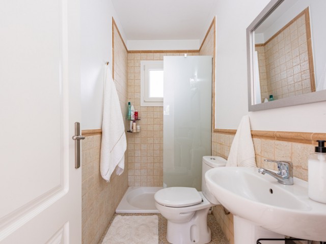 6 Soveroms Villa i Sierrezuela